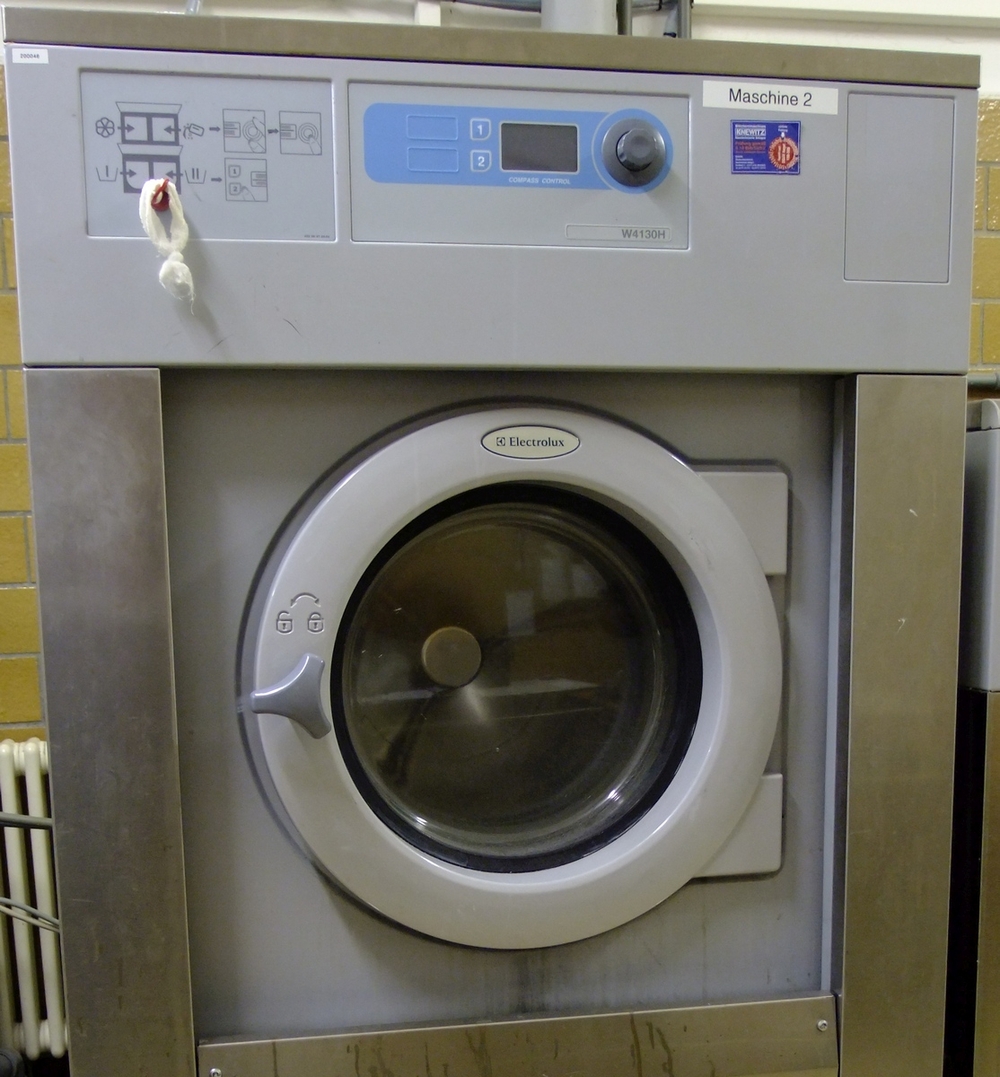 Icon Industrial Washer Extractor Electrolux W 4130 H