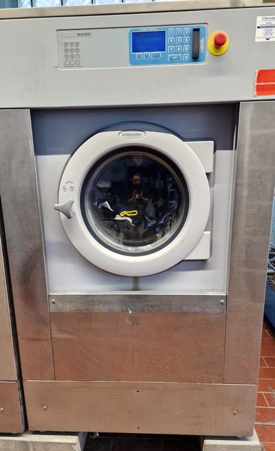 Icon Industrial Washer Extractor Electrolux W 4240 H