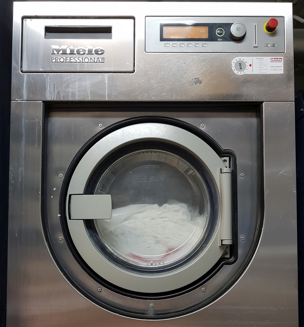 Icon Industrial Washer Extractor Miele PW 6107 G